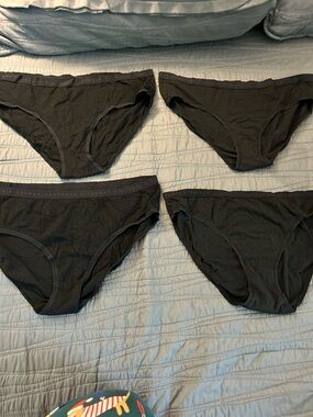 Victoria's Secret Black Cotton Bikini Briefs - Set of 4
